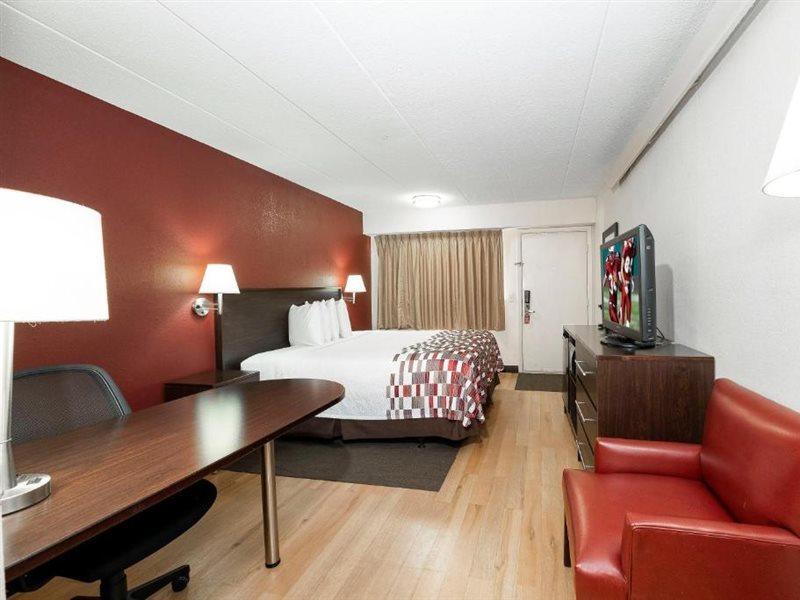 Travelodge By Wyndham Peoria Exteriör bild